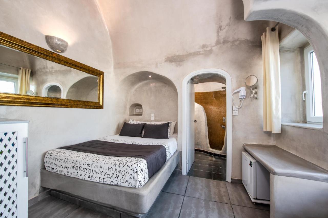Katerina'S Castle - Caldera Cave Hotel Ημεροβίγλι Εξωτερικό φωτογραφία